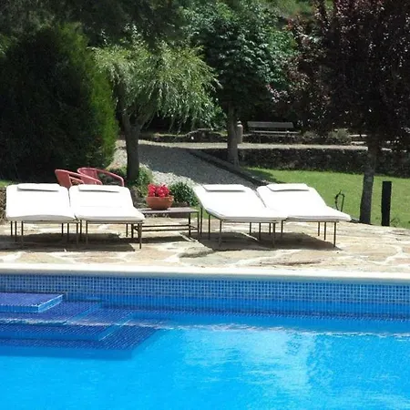 Azenha Dos Rodetes Farm stay *
